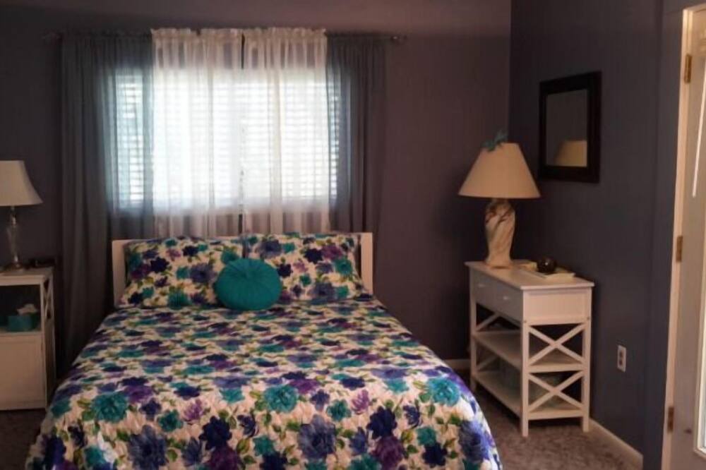 Photo of Bedroom in Cedaredge