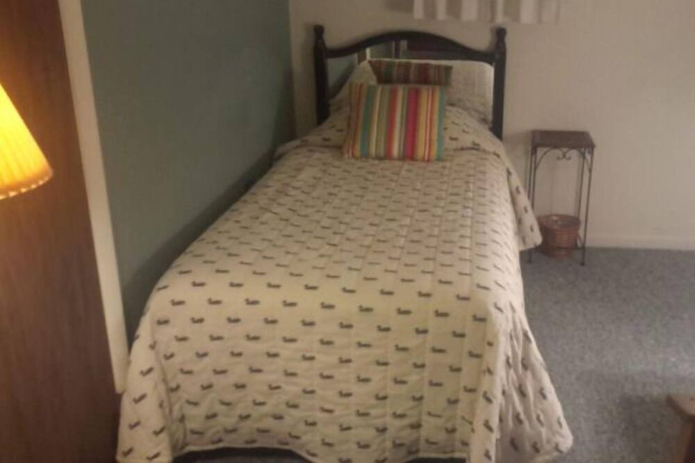 Photo of Bedroom in Cedaredge