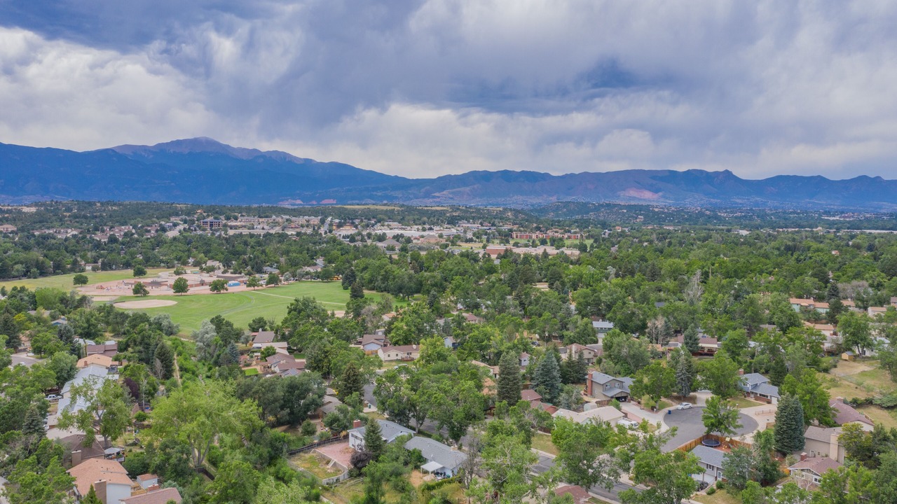 Photo of Outdoor in Village Seven