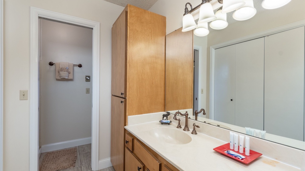 Photo of Bathroom in Windcliff Estates