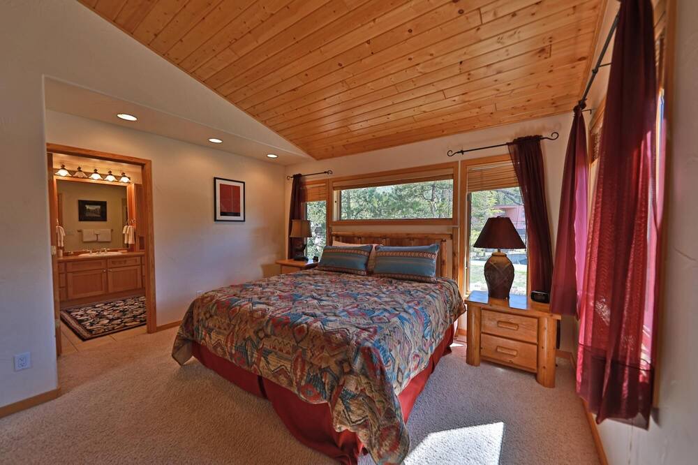 Photo of Bedroom in Old Town