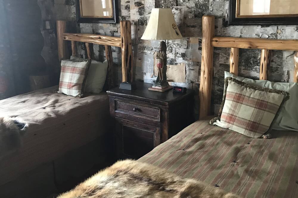 Photo of Bedroom in Gypsum