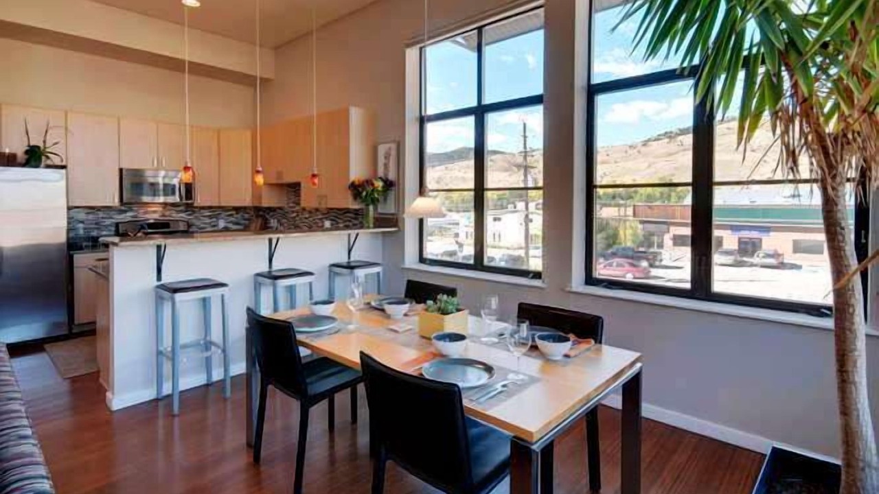 Photo of Kitchen in North Broadway - Holiday