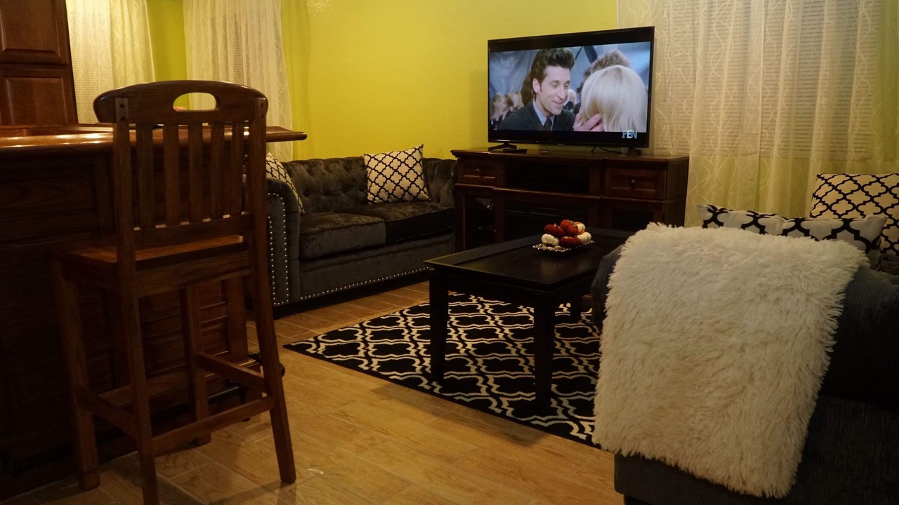 Photo of Livingroom in Gateway