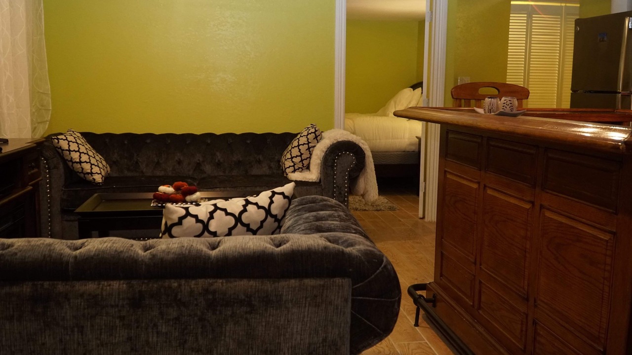 Photo of Livingroom in Gateway