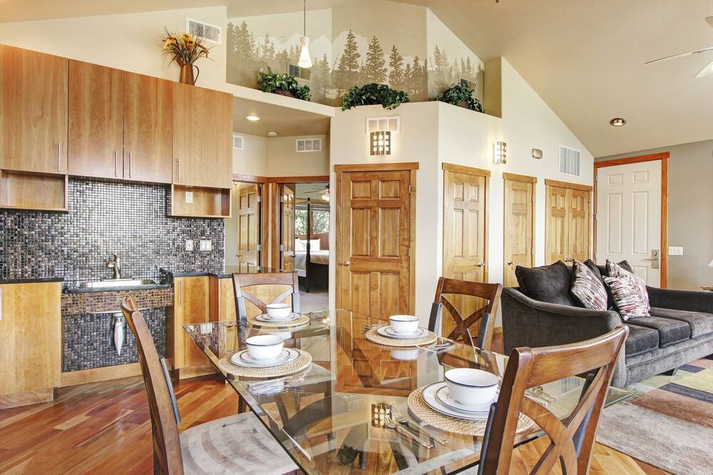 Photo of Bedroom in Estes Park