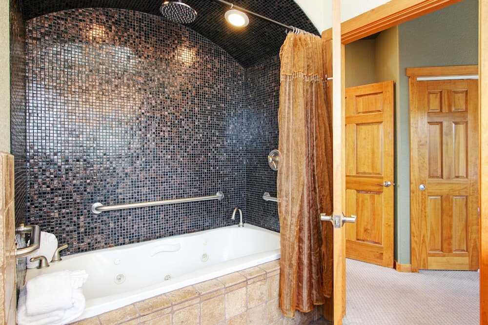 Photo of Bathroom in Estes Park