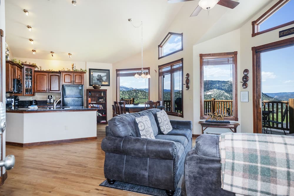 Photo of Bedroom in Estes Park