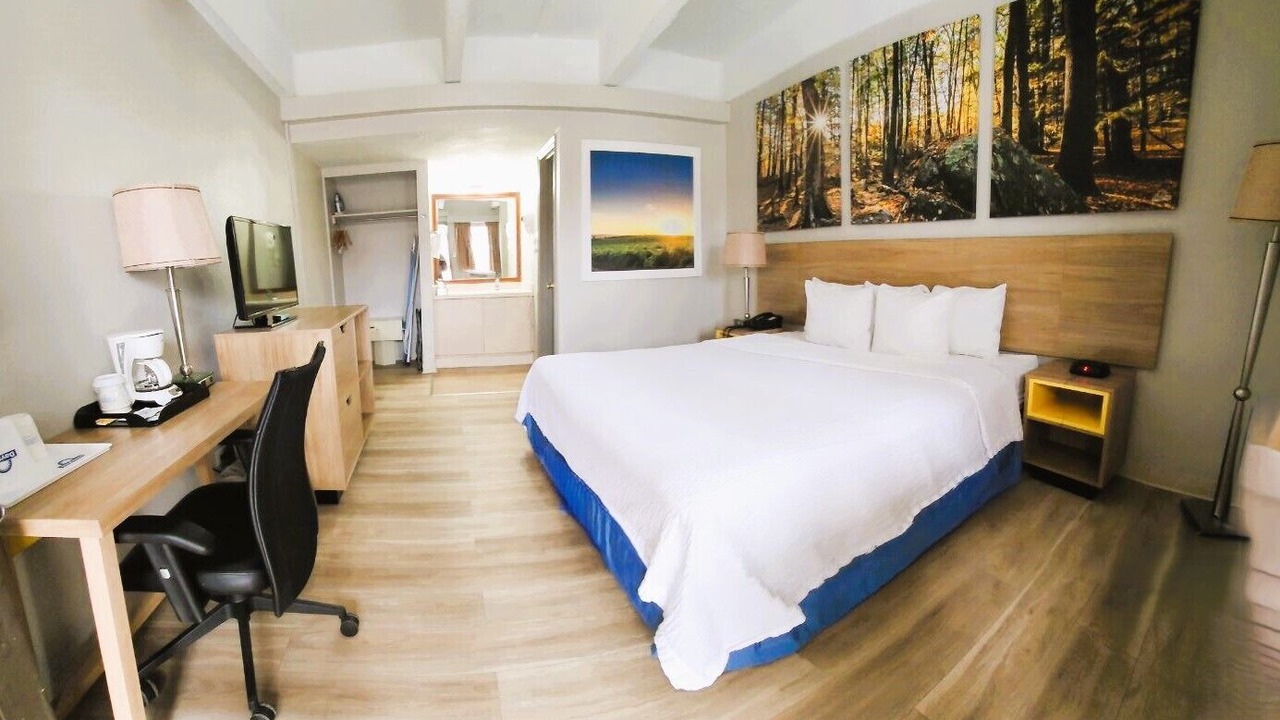 Photo of Bedroom in Capitol Hill