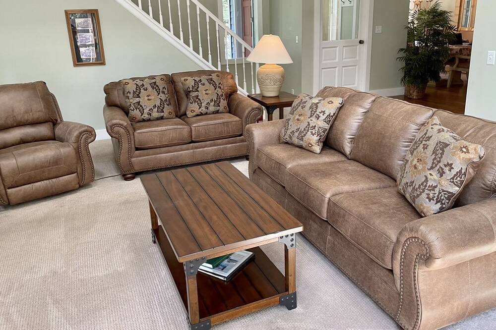 Photo of Bedroom in Breckenridge Heights
