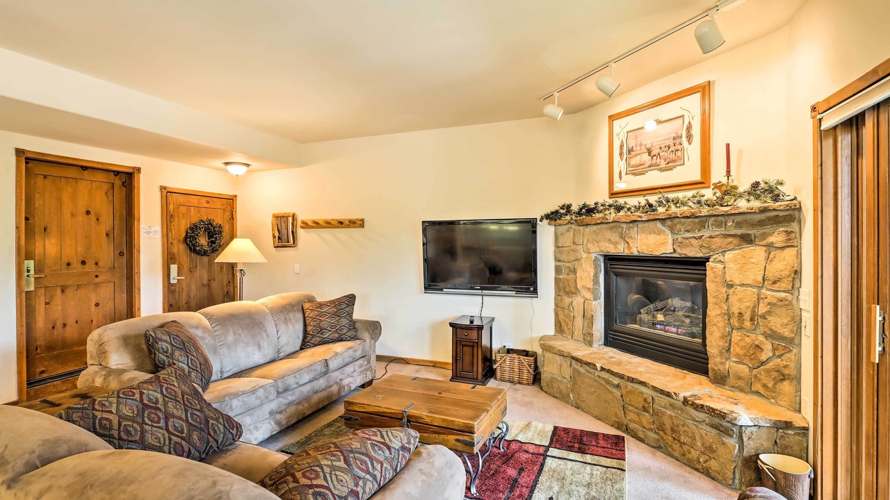 Photo of Livingroom in Four O'Clock