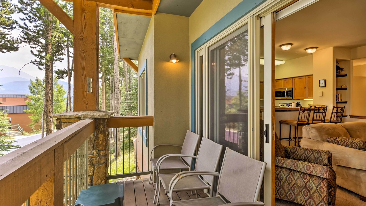 Photo of Patio Balcony in Four O'Clock