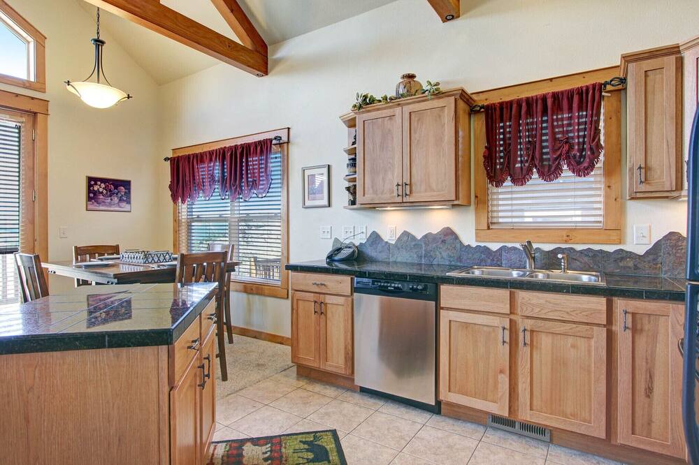 Photo of Kitchen in Estes Park