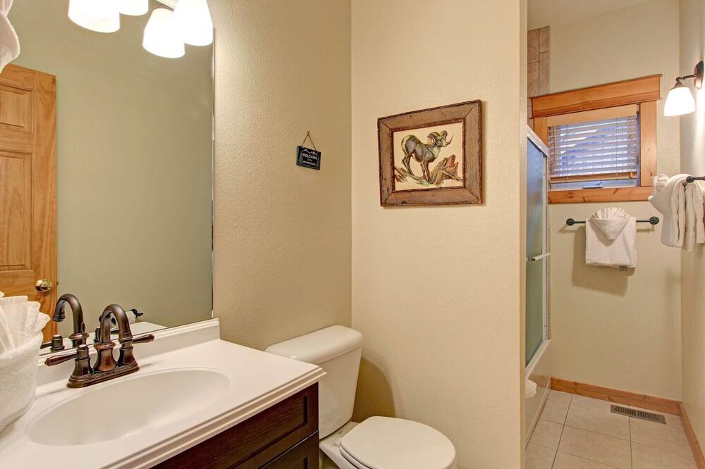 Photo of Bathroom in Estes Park