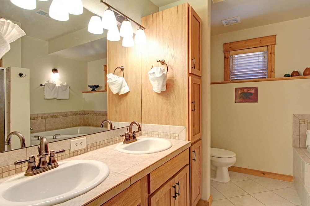 Photo of Bathroom in Estes Park