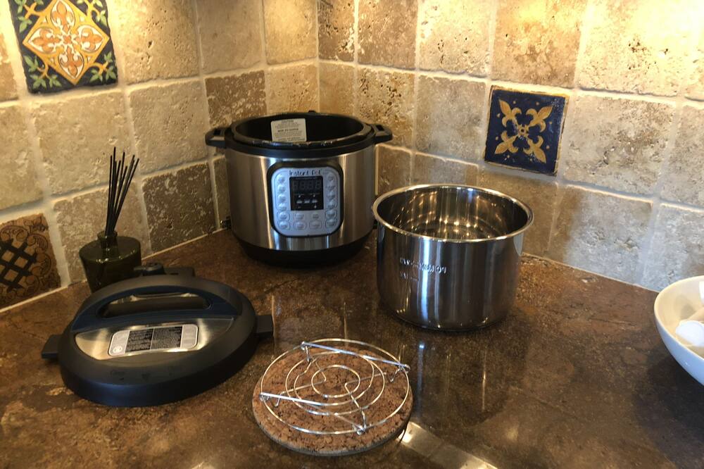 Photo of Kitchen in Basalt