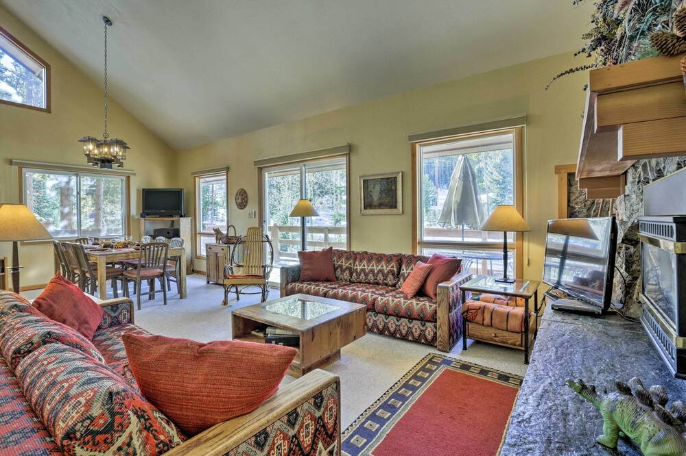 Photo of Livingroom in Old Town