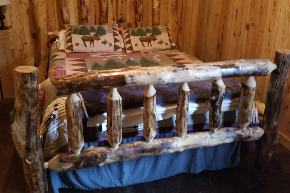 Photo of Bedroom in Cedaredge