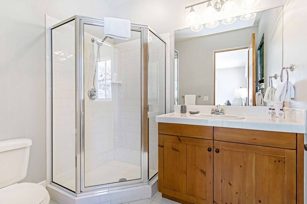 Photo of Bathroom in Cordillera