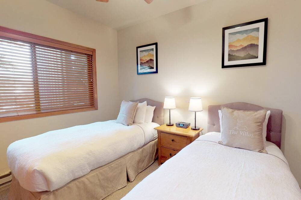 Photo of Bedroom in Snowmass Village