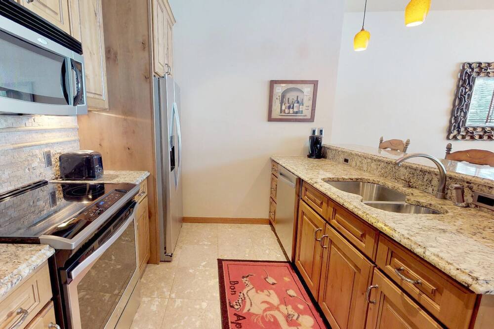 Photo of Kitchen in Snowmass Village