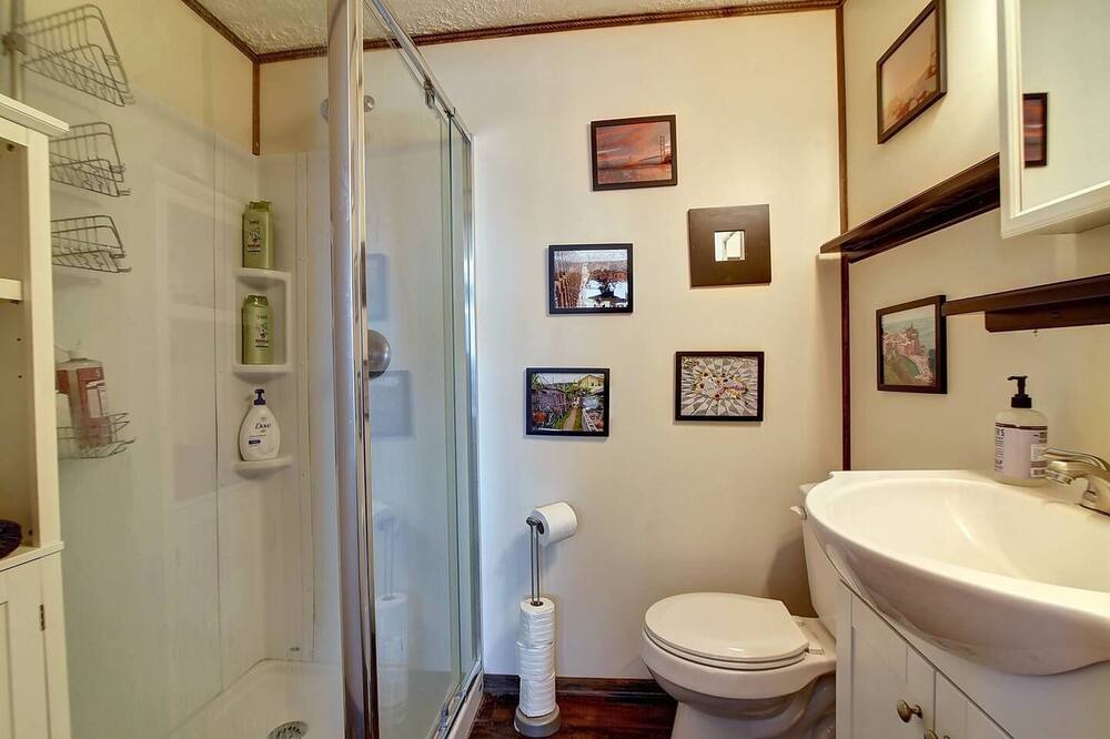 Photo of Bathroom in Leadville