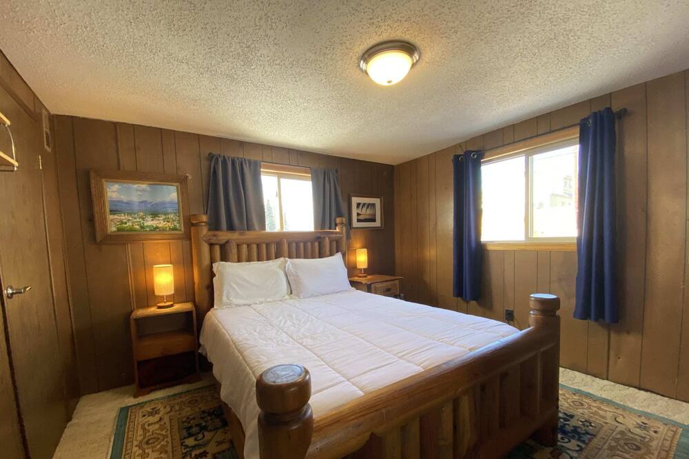 Photo of Bedroom in Leadville