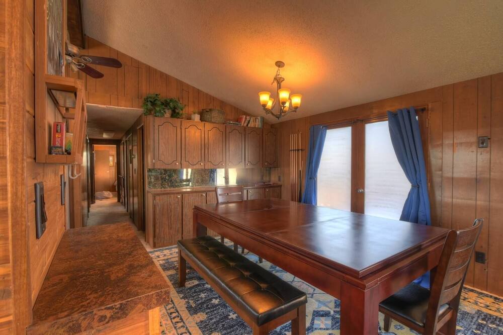 Photo of Livingroom in Leadville