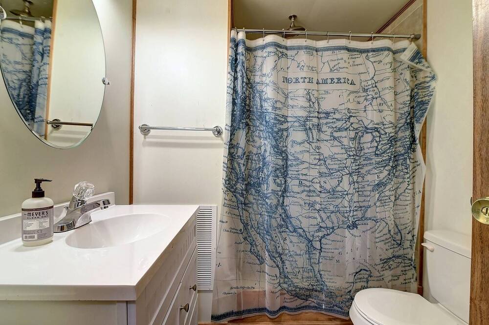 Photo of Bathroom in Leadville