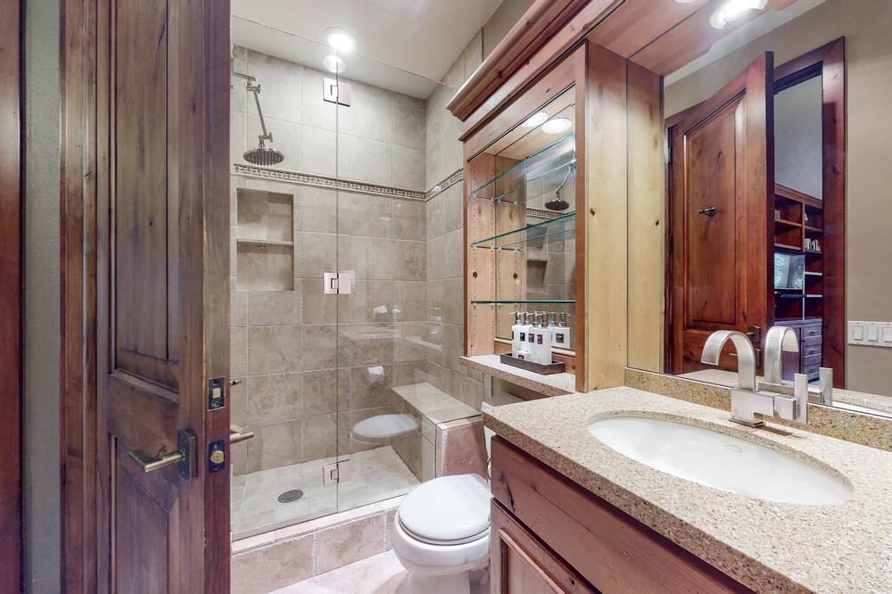 Photo of Bathroom in Snowmass Village