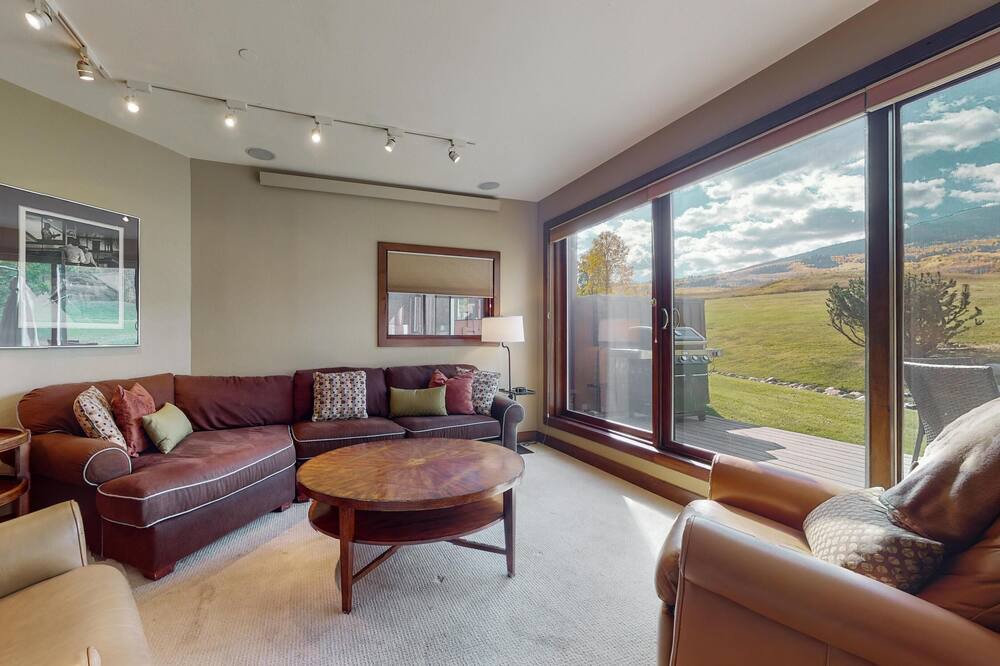 Photo of Livingroom in Snowmass Village