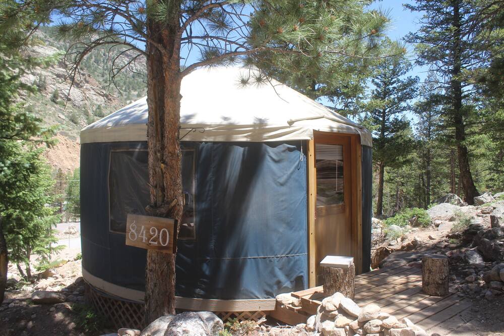 Photo of Bedroom in Idaho Springs