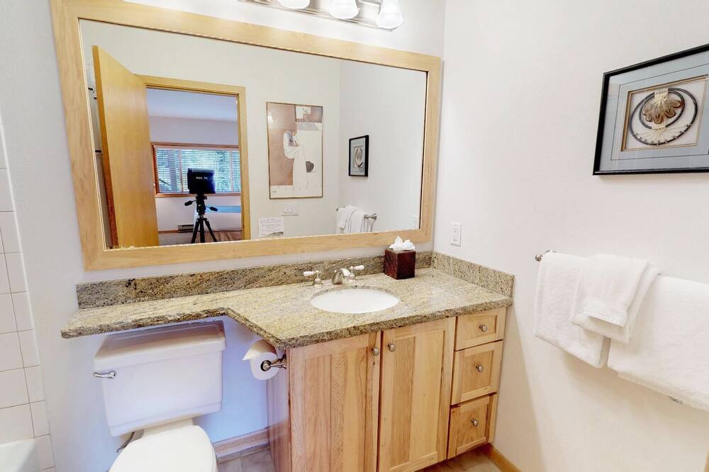 Photo of Bathroom in Snowmass Village