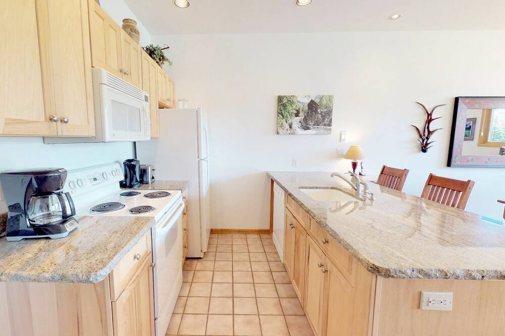 Photo of Kitchen in Snowmass Village