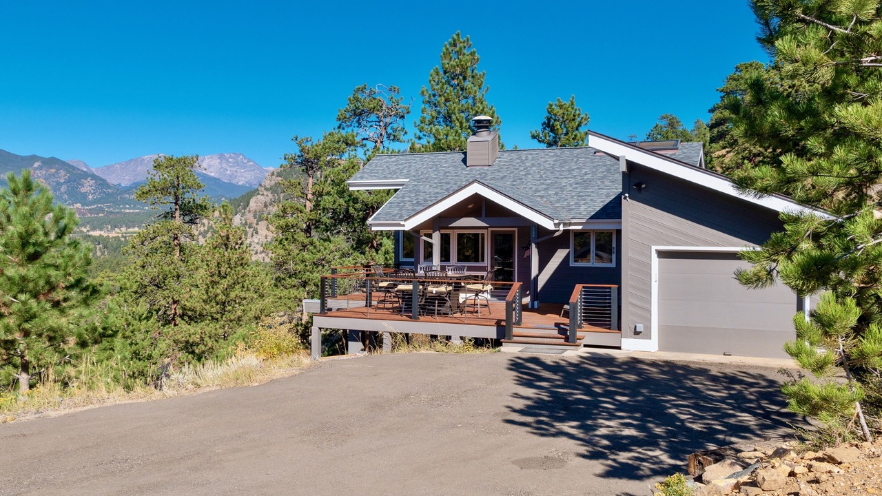 Photo of Outdoor in Windcliff Estates