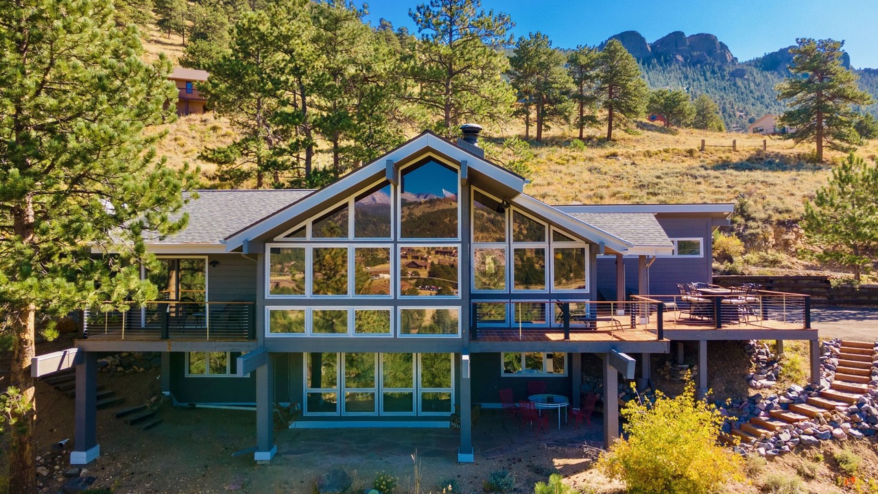 Photo of Outdoor in Windcliff Estates