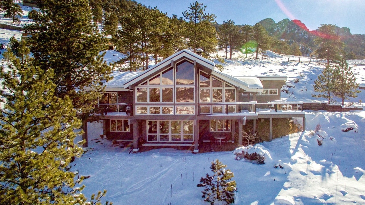 Photo of Outdoor in Windcliff Estates