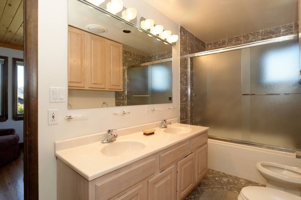 Photo of Bathroom in Brush Creek Village