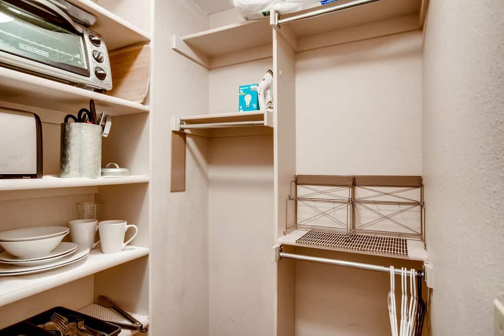 Photo of Bedroom in Englewood