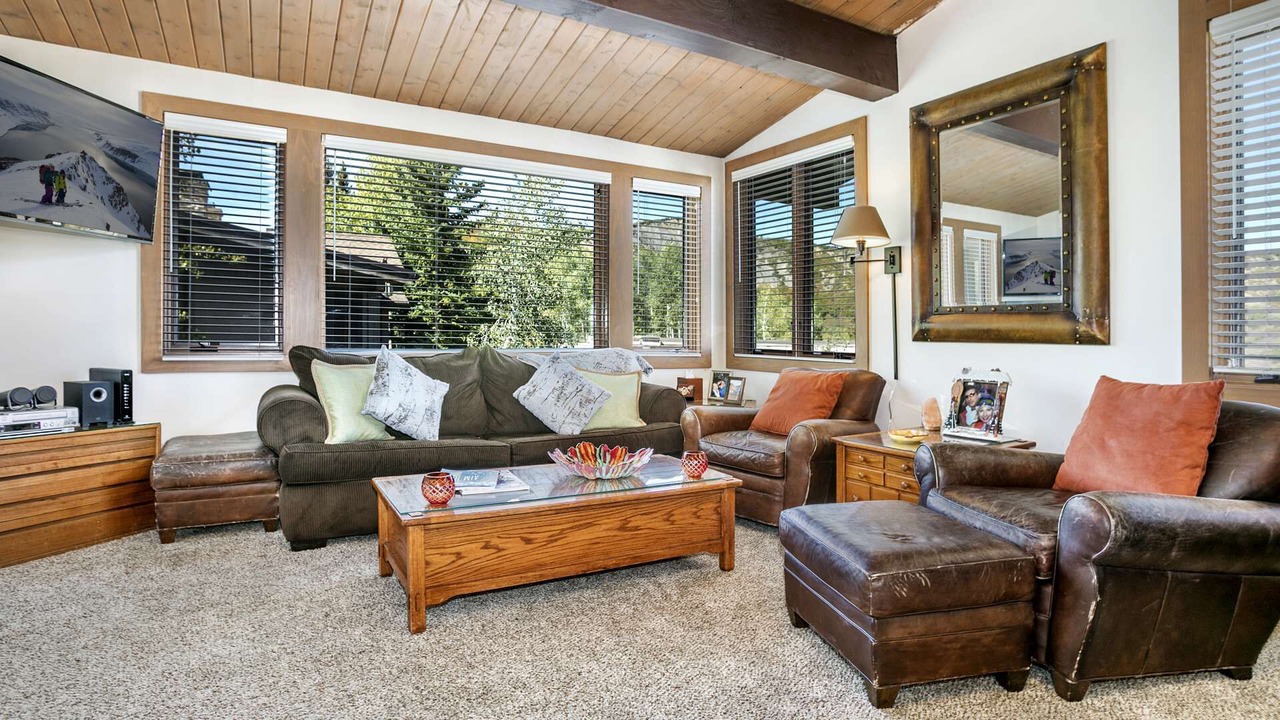 Photo of Livingroom in Snowmass Village