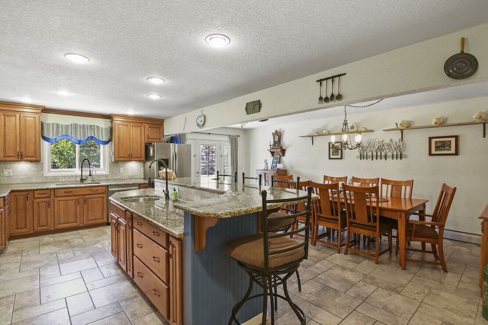 Photo of Kitchen in Grand View Estates