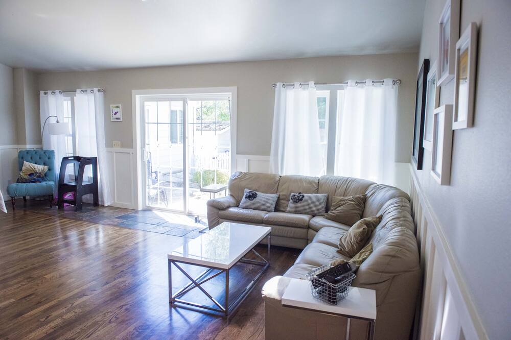 Photo of Bedroom in Panorama Heights