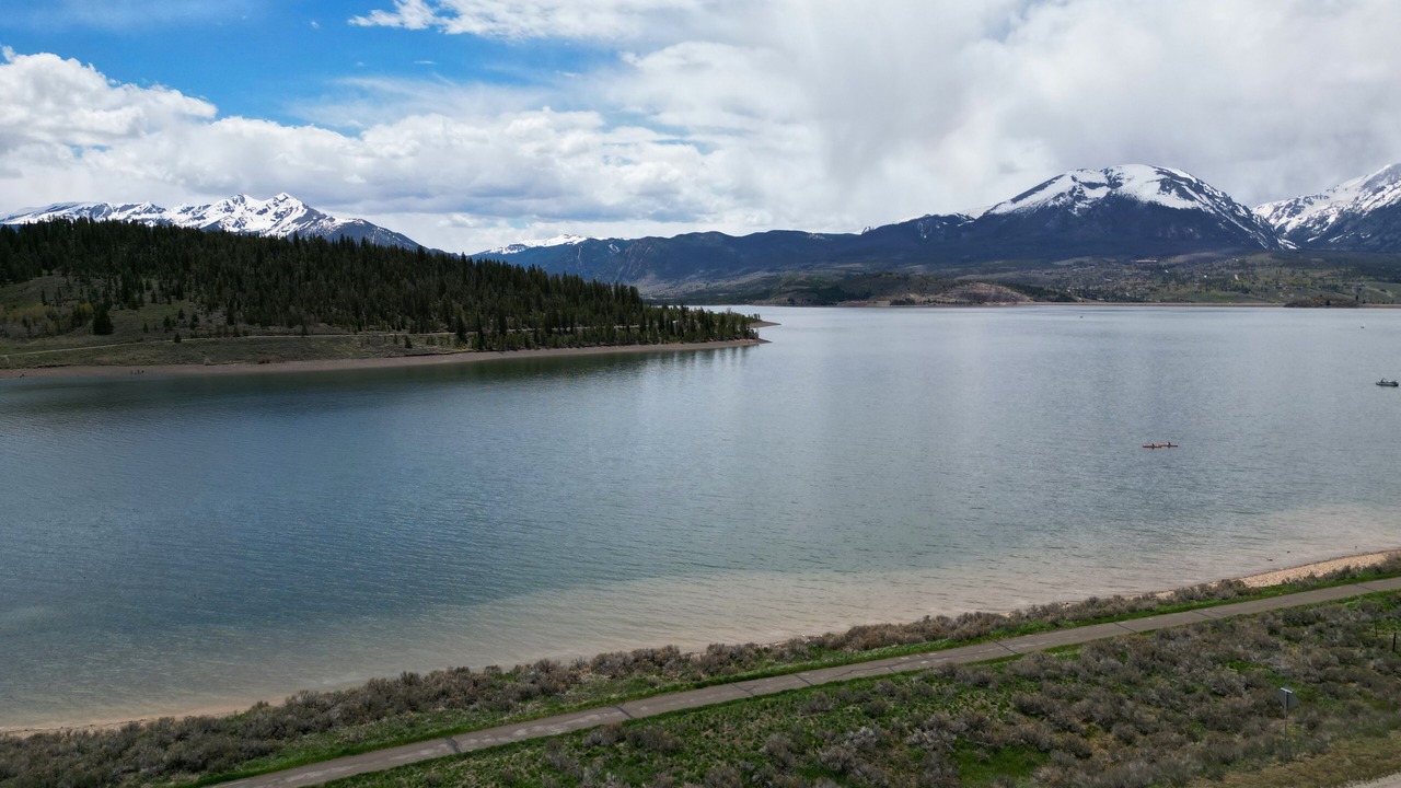 Photo of Others in Dillon
