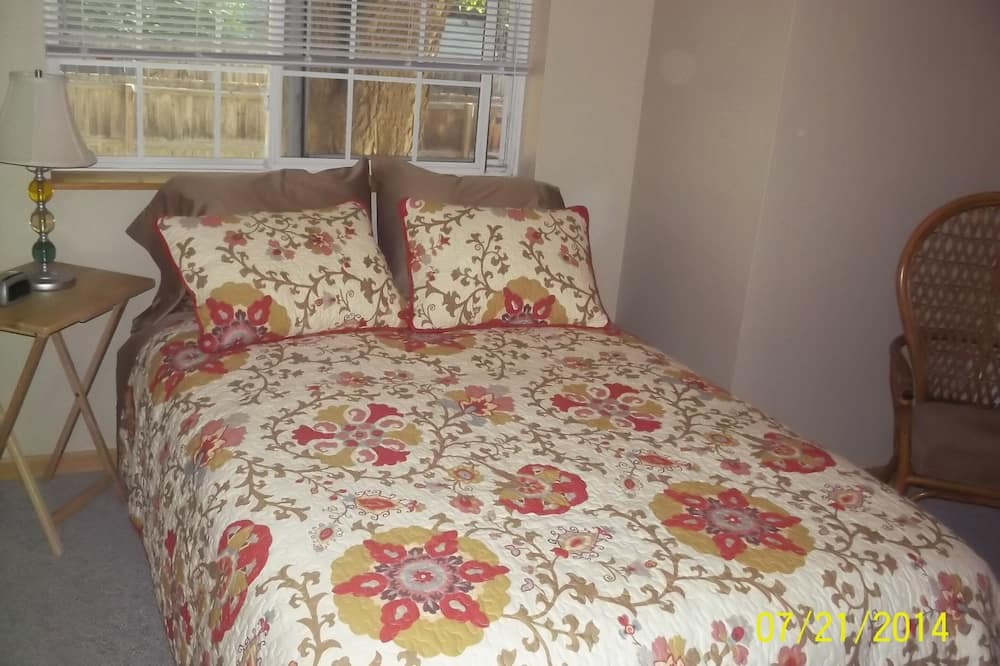 Photo of Bedroom in Historic Fort Collins High School