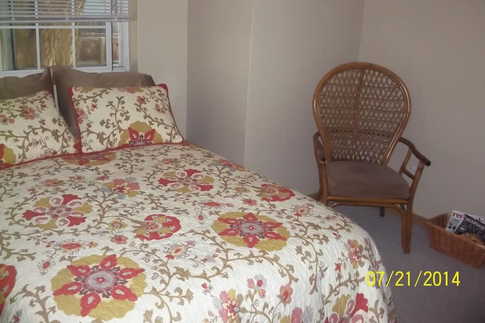 Photo of Bedroom in Historic Fort Collins High School