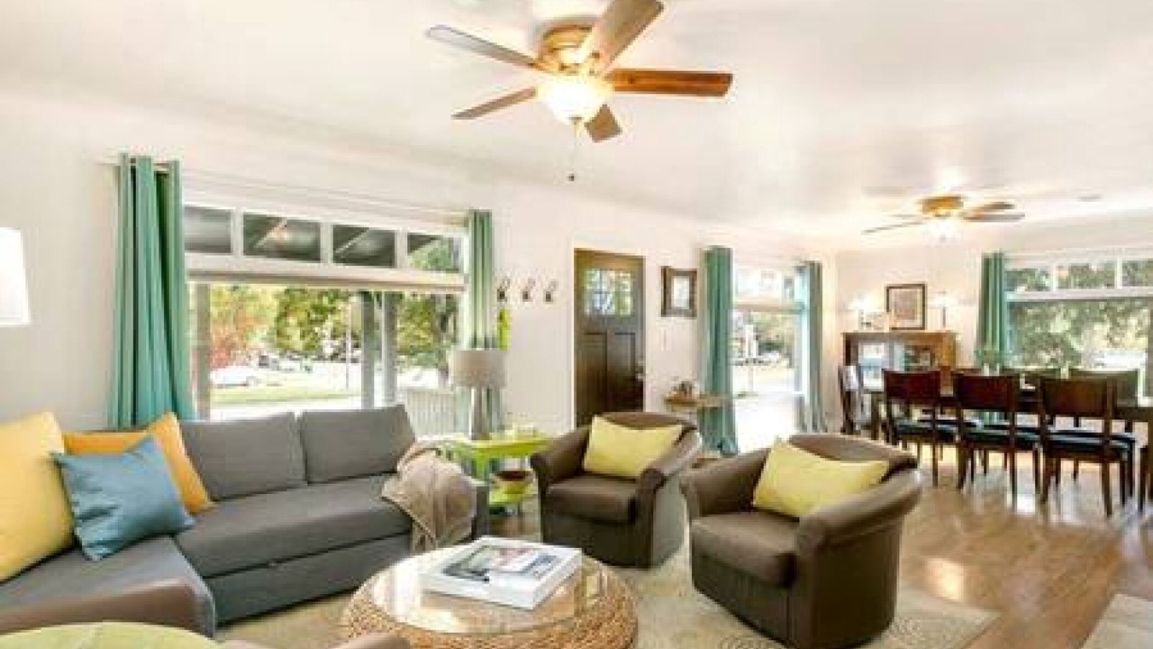 Photo of Livingroom in Old Town West