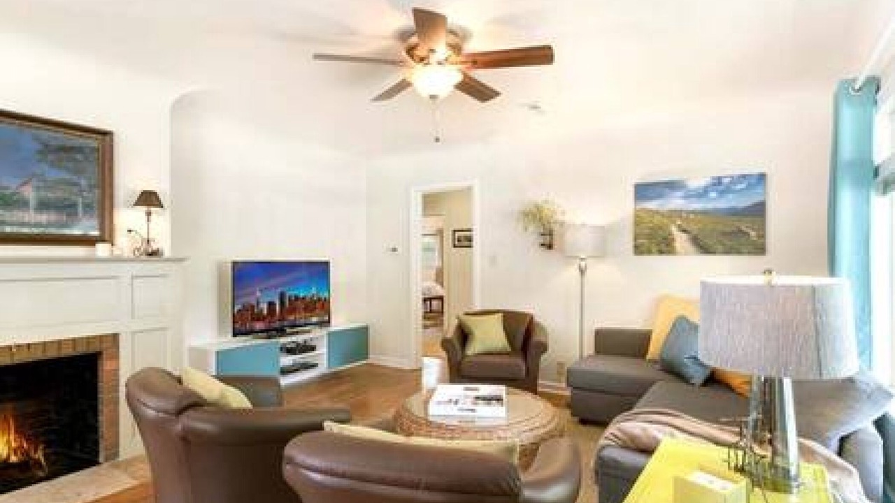 Photo of Livingroom in Old Town West