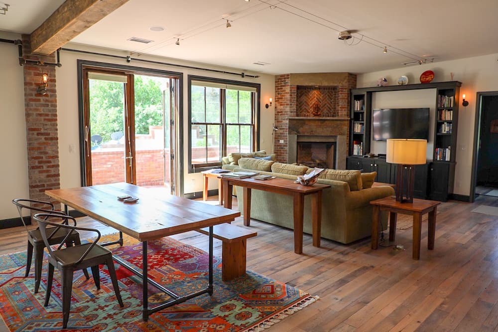 Photo of Bedroom in Solar Ranch