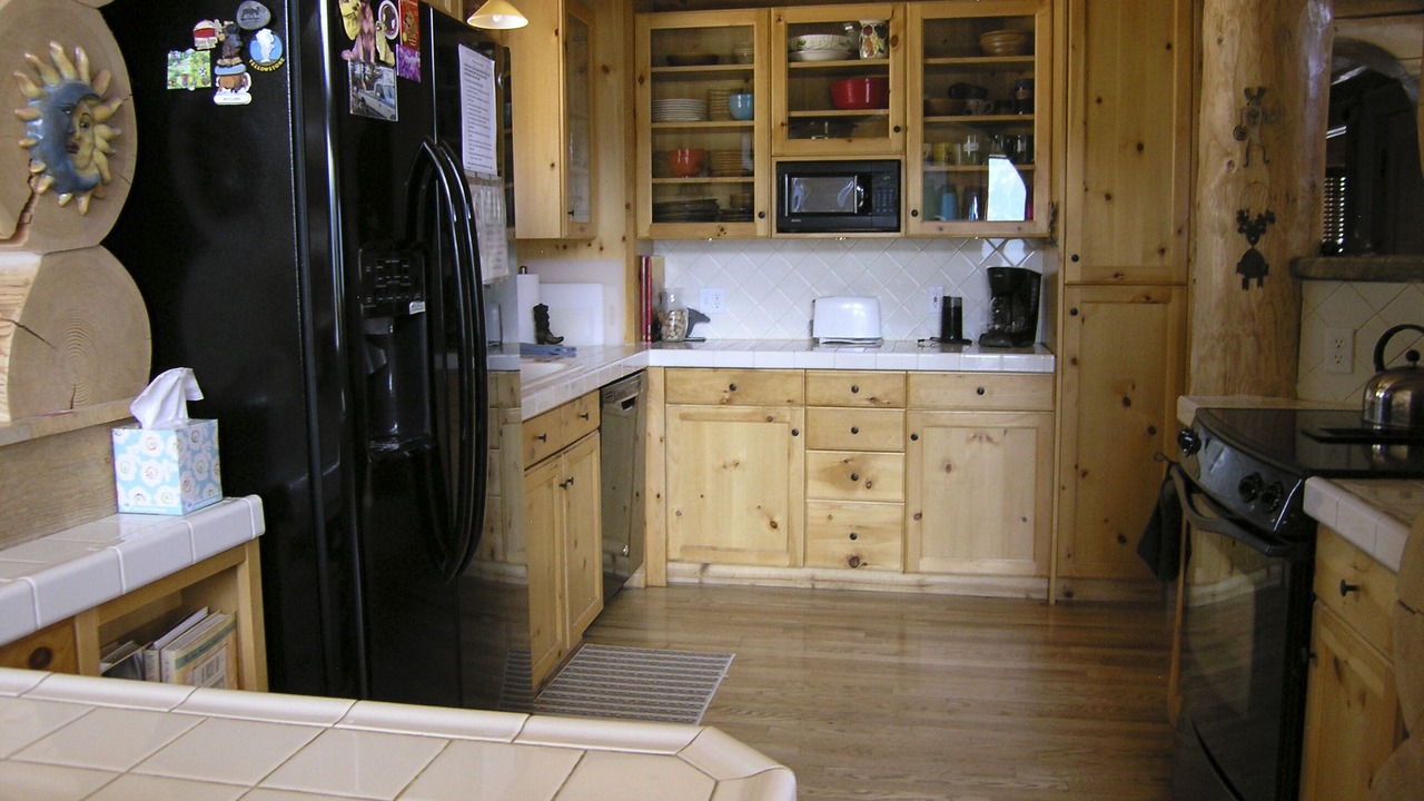 Photo of Kitchen in Twin Lakes