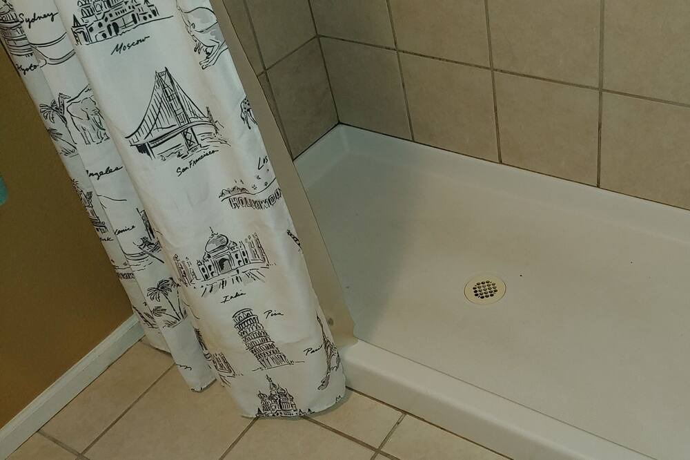 Photo of Bathroom in Vista Ridge